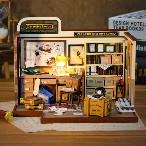 Wooden Miniature Model Kit Detective