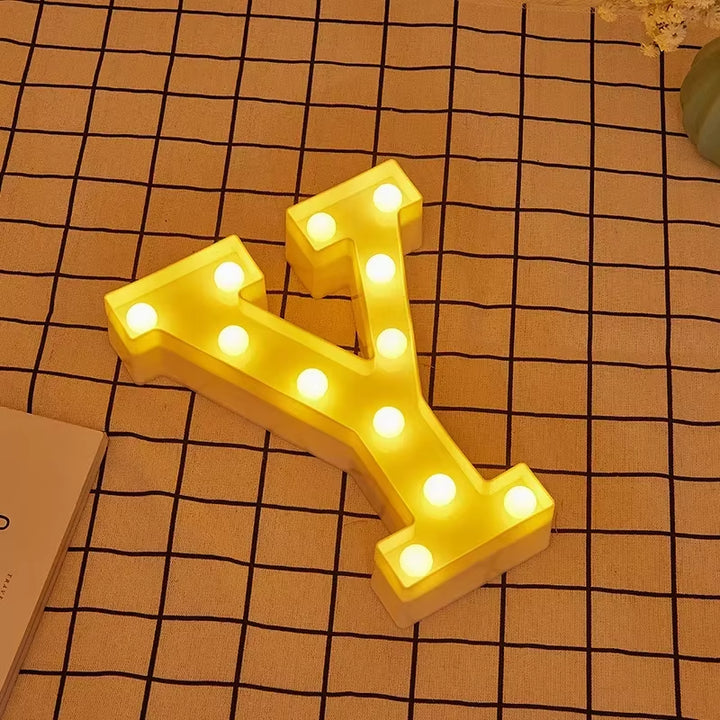 LED Letter Light Alphabet Number Heart Plastic Atmospher Lamp 16Cm for Home Wedding Valentines Ornament Birthday Party Decor